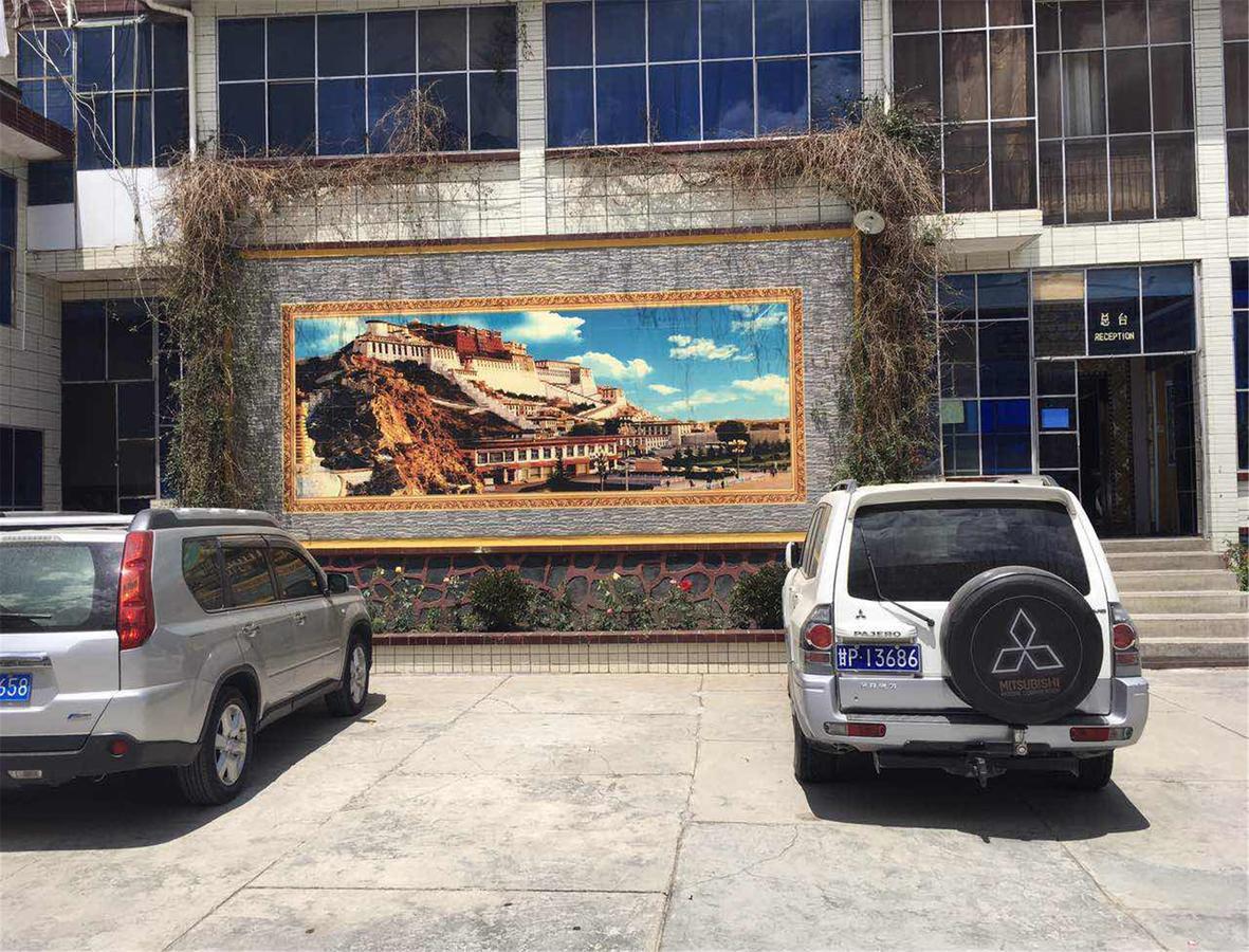 Overseas Tibetan Hotel Xiahe Buitenkant foto