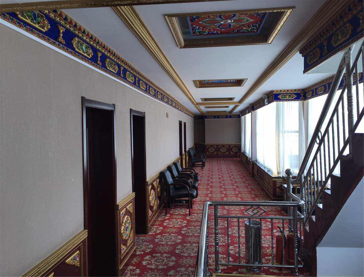 Overseas Tibetan Hotel Xiahe Buitenkant foto